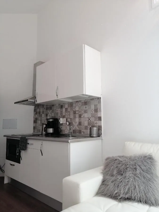 Homeforguest Island 201 Modern & Minimalist Apartments Santa Cruz de Tenerife Spain